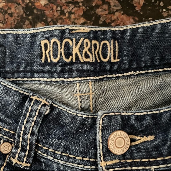 Rock & Roll Cowgirl Denim Original Low Rise Boot Cut Jeans Size 27x38 - Picture 9 of 12